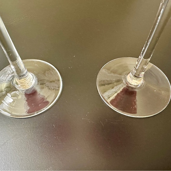 SET/2, VINTAGE, HAND BLOWN, RUBY RED, BALLOON WINE GLASSES. CLEAR STEM & BASE. - Picture 9 of 9